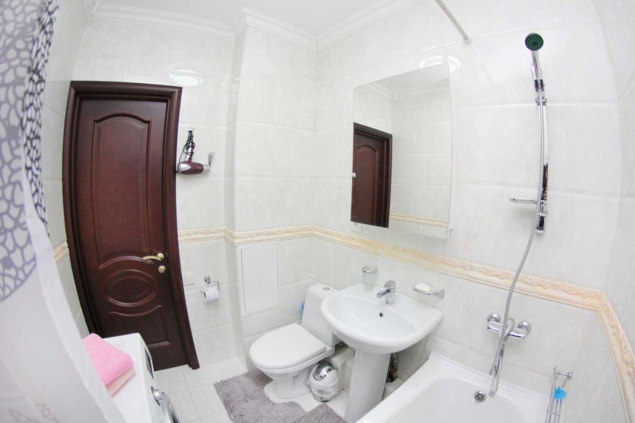 Apartment 1br In The Centre, Nazarbaev 42a *