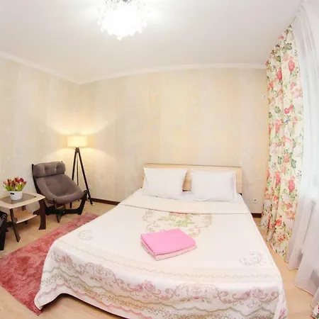 1Br Apartment In The Centre, Nazarbaev 42A Almaty Exterior photo